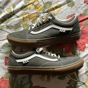 Vans men’s 12 skate shoe